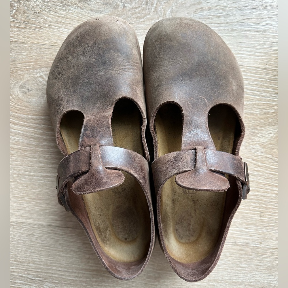 Birkenstock Leather Paris Clogs